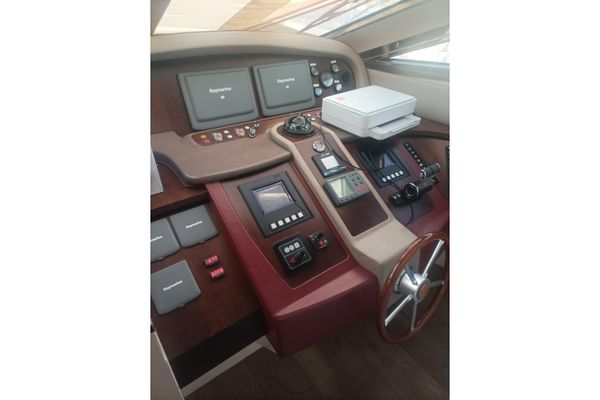 Astondoa 82 - 141