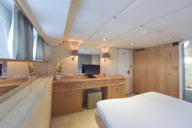 Atlantic Endeavour - 31
