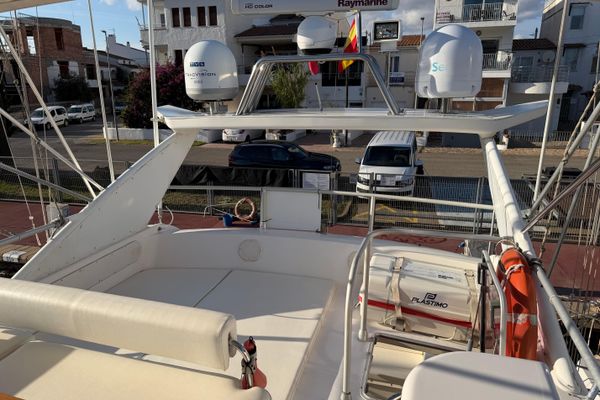 PIRANHA VIII - 18